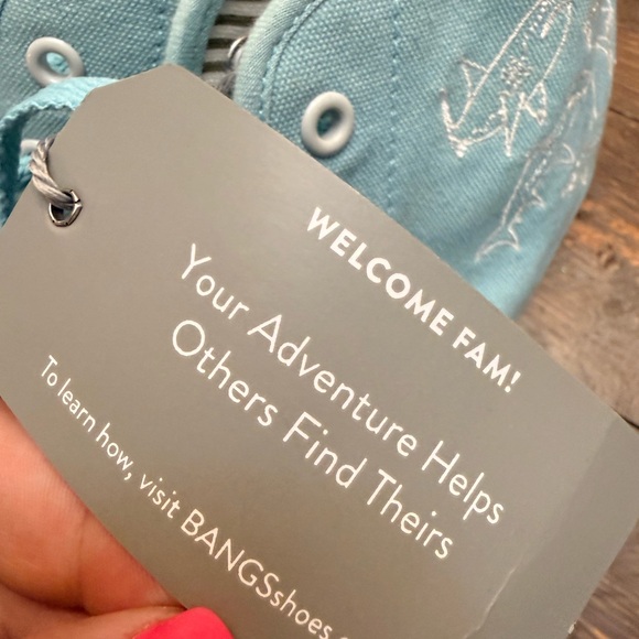 NWT BANGS Blue High Top Unisex Tennis Shoes Men's Size 7 Women's 8.5 Sharks - Picture 8 of 14